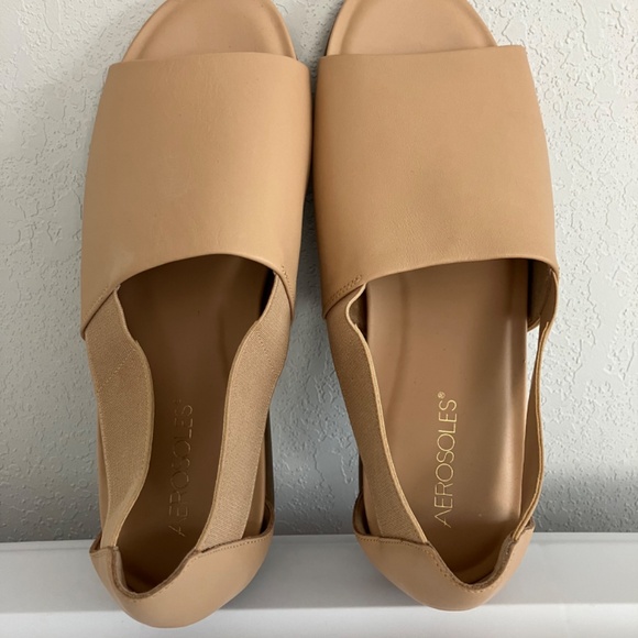 Sandal - Picture 2 of 2